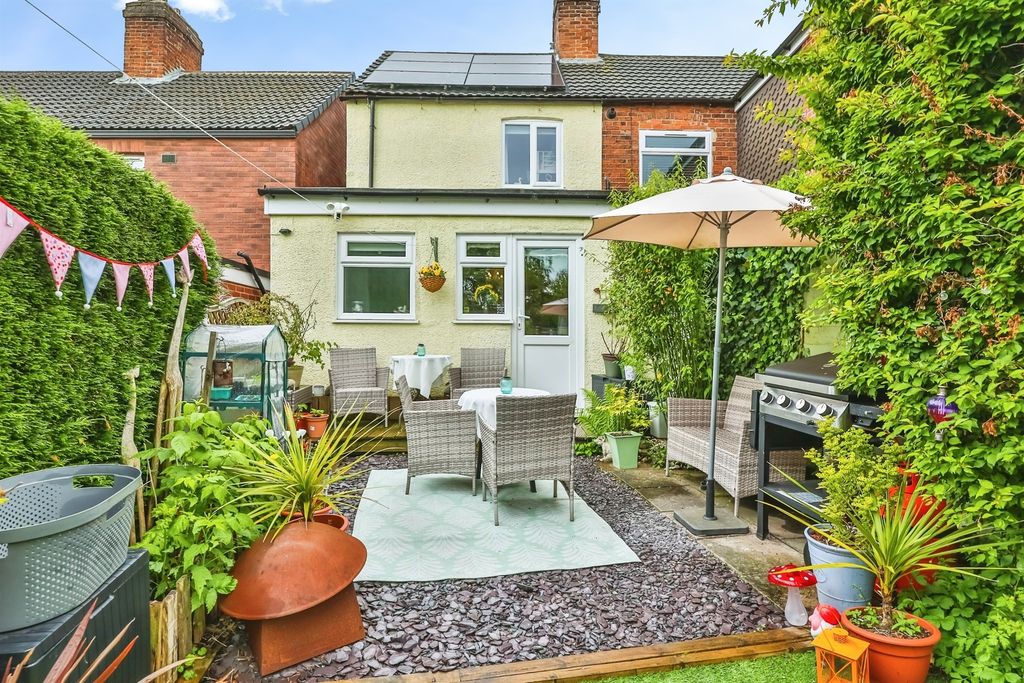 Property photo 2 of 19