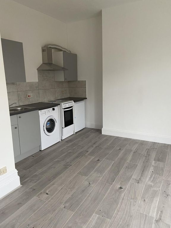 Property photo 1 of 7 1 Bedroom Masonette Studio For Rent