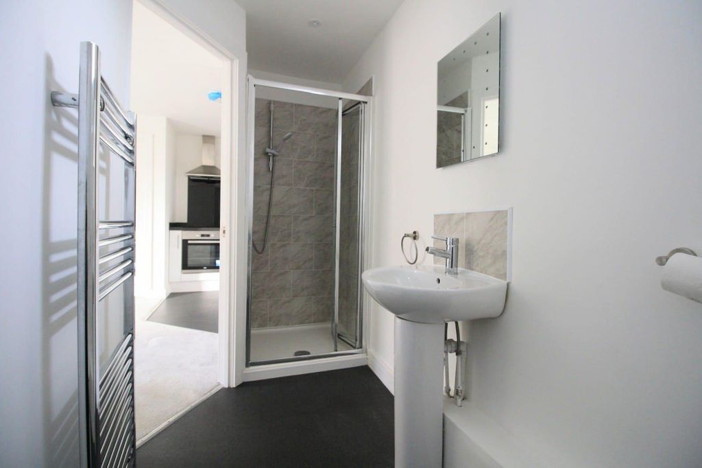Property photo 3 of 7 Okpsg2Gijukdb_L2Cq7Sgg.Jpg
