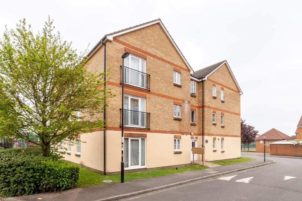 Property photo 1 of 5 1 Bed Flat To Rent East India Way, Croydon Cr0 6Nz