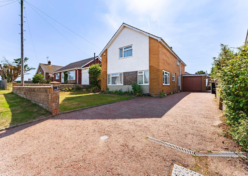 Property photo 1 of 25