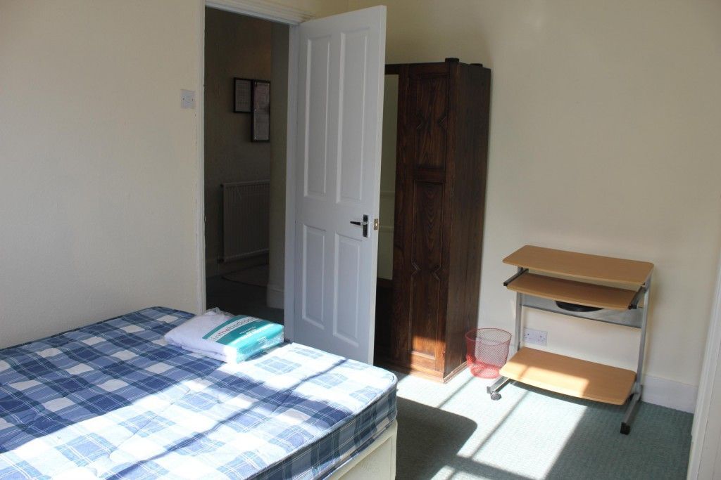 Property photo 3 of 5