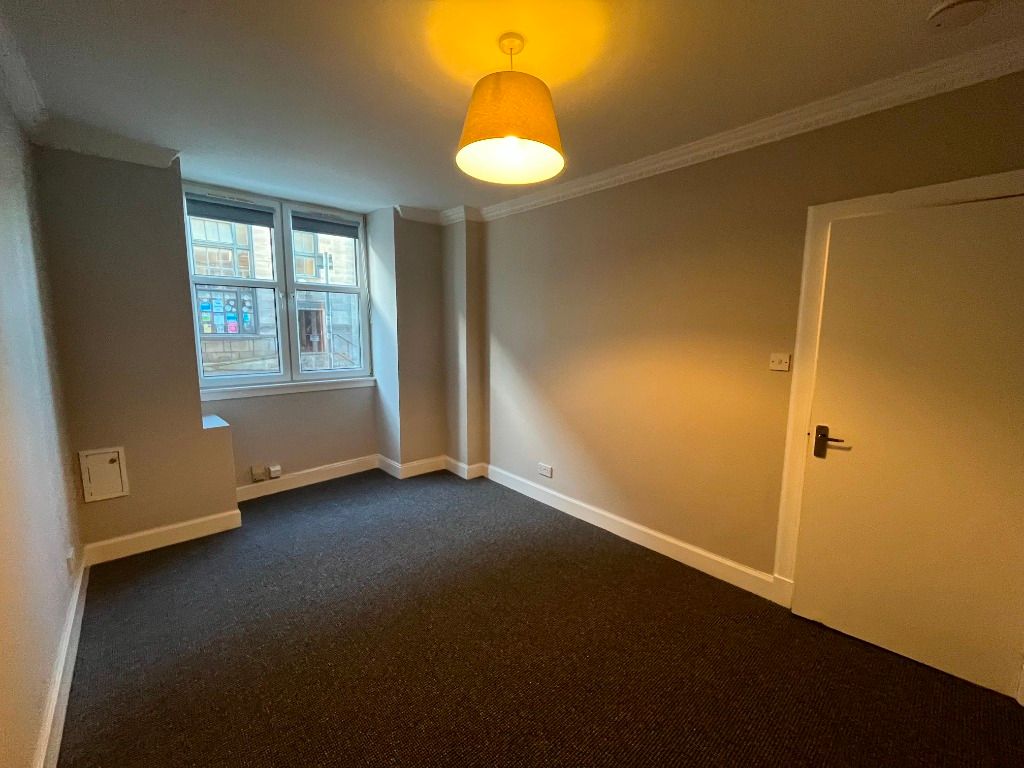 Property photo 3 of 11 Photo 3