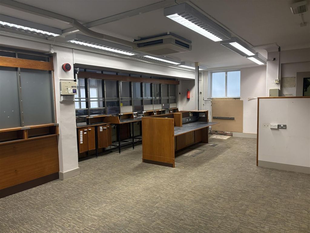 Property photo 2 of 15 Img_2079.Jpg