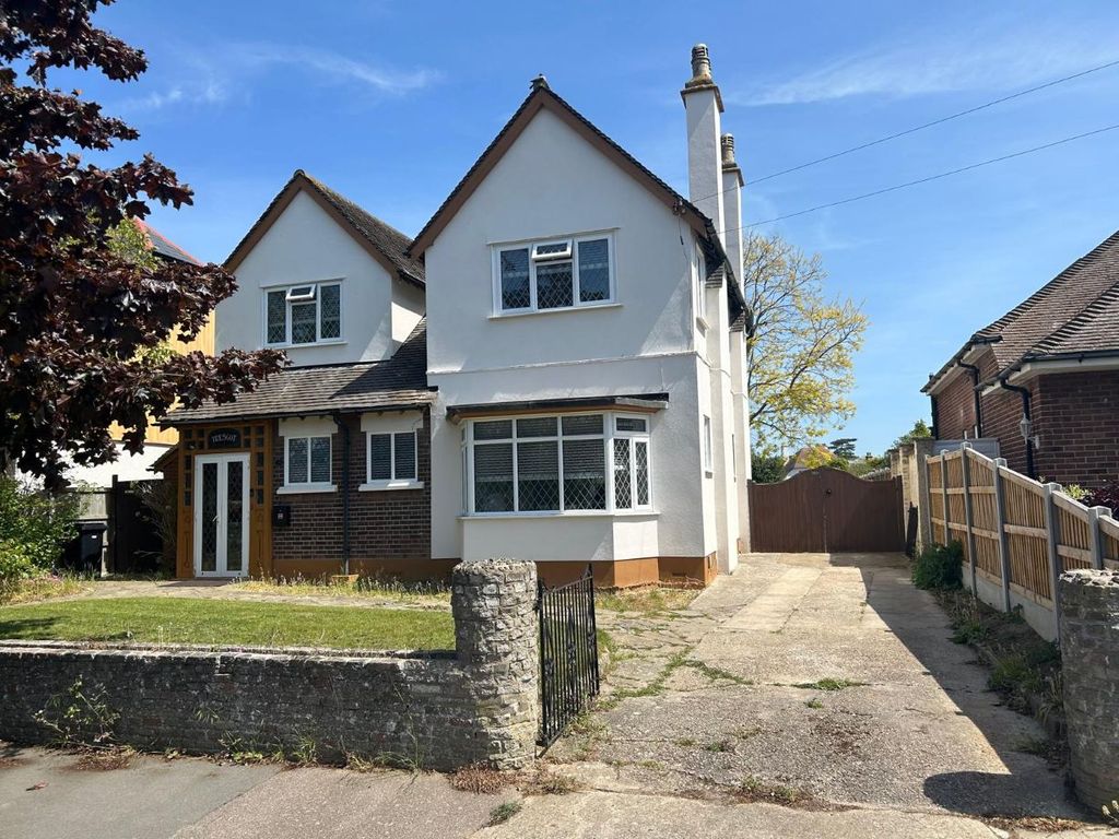 Property photo 1 of 22