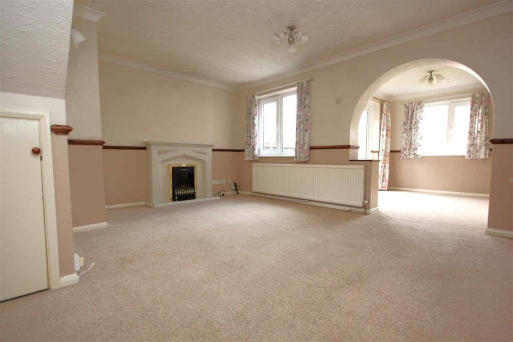 Property photo 2 of 12 Img_0807.Jpg