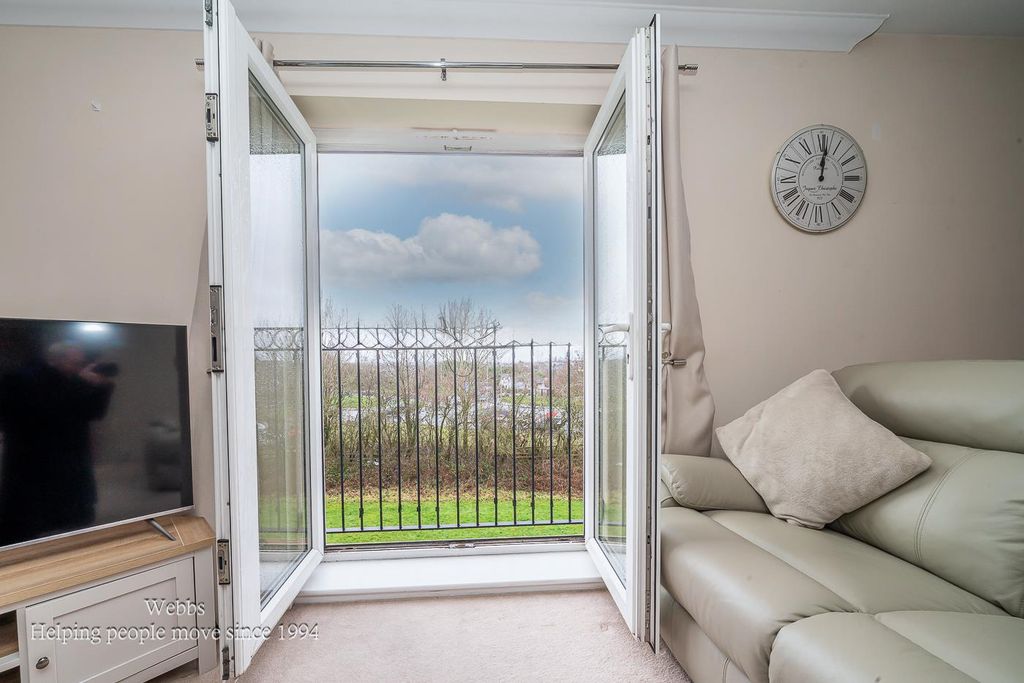 Property photo 2 of 15 Webbs-50.Jpg