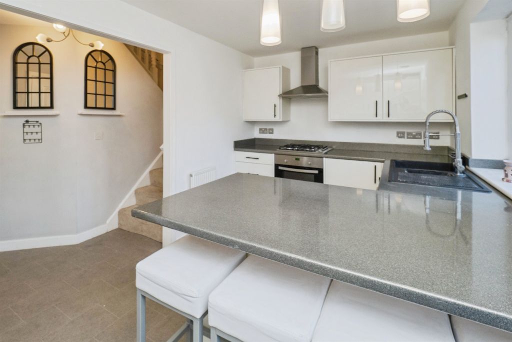 Property photo 3 of 16