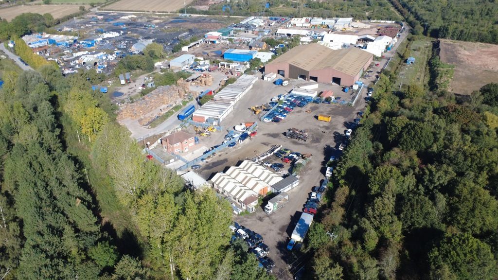 Property photo 2 of 7 Photo 3