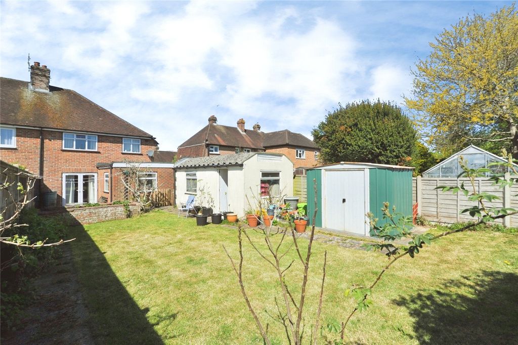 Property photo 3 of 4 Picture No. 12