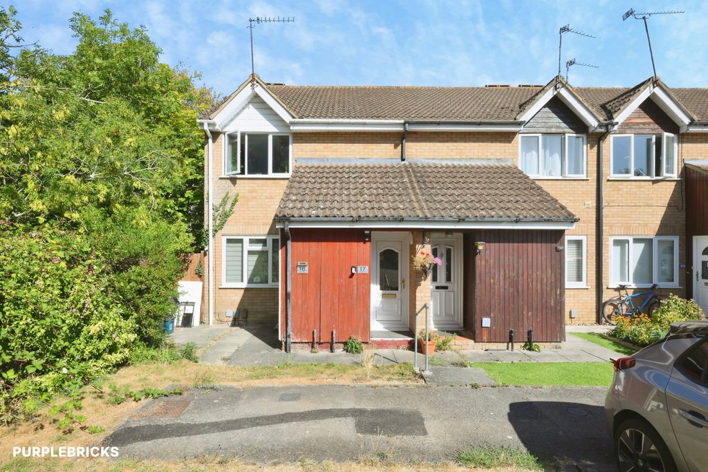 Property photo 3 of 12