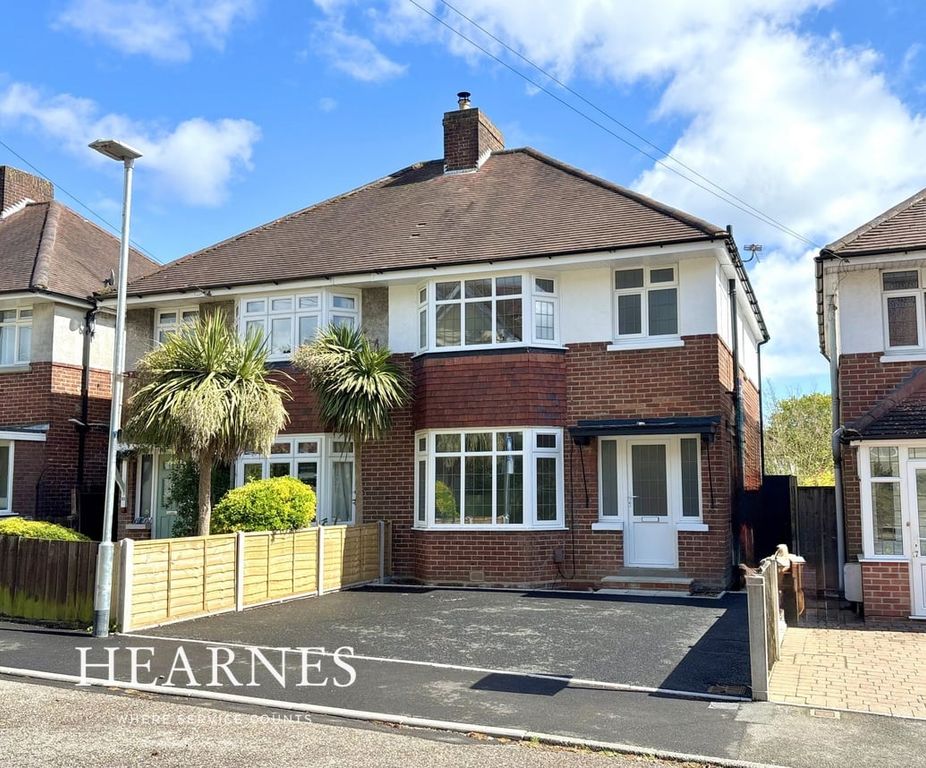 Property photo 1 of 26