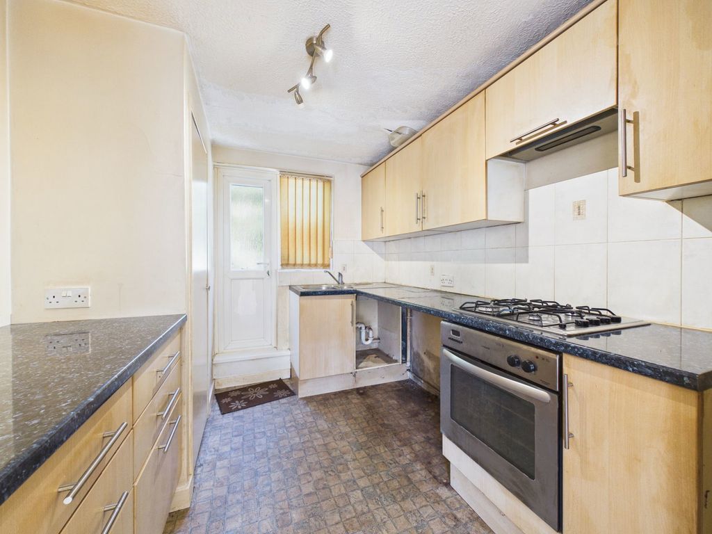 Property photo 3 of 9
