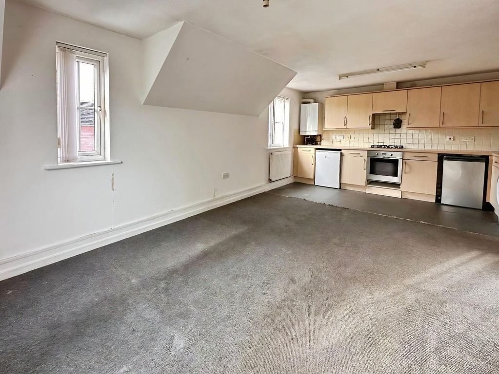 Property photo 2 of 8 6964d2E1-Whatsapp 20Image 202026-04-27 20At 2015.5