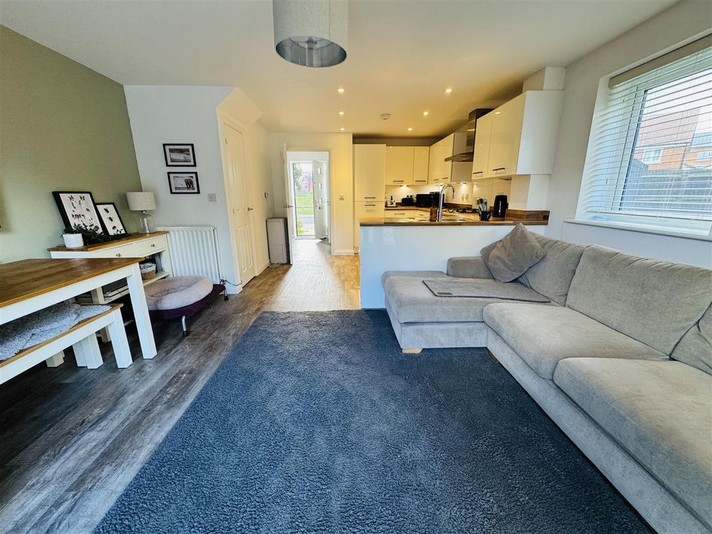 Property photo 2 of 20 Img_9111.Jpg