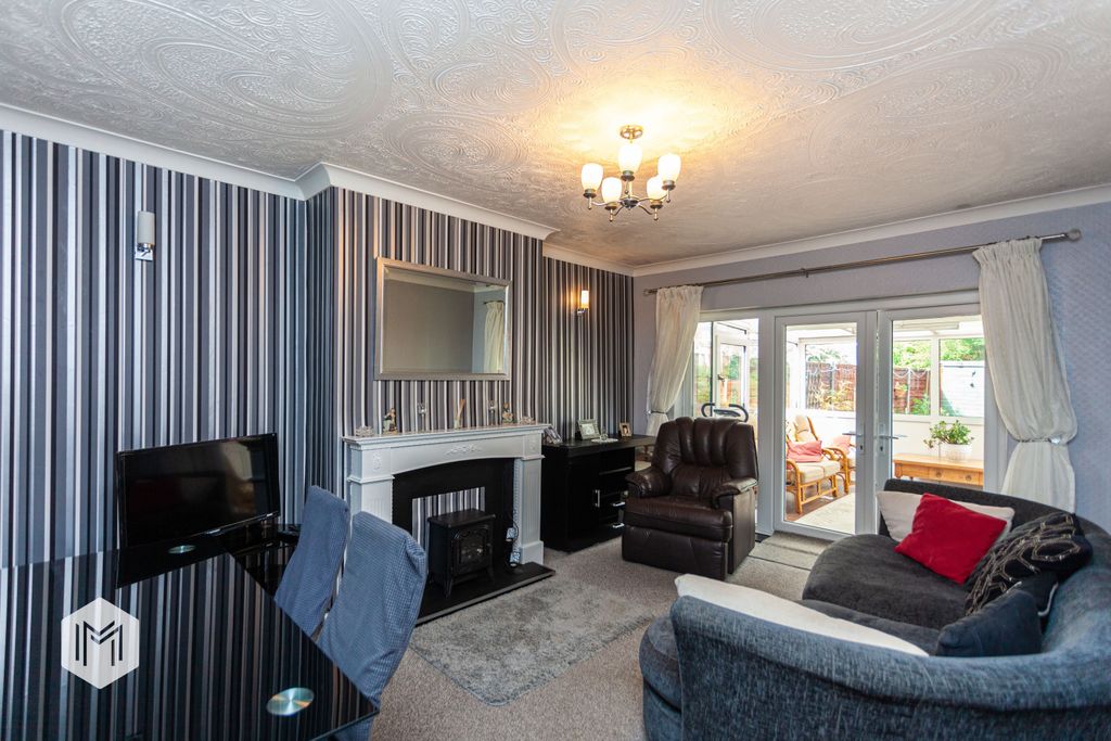 Property photo 2 of 28 Picture No. 10