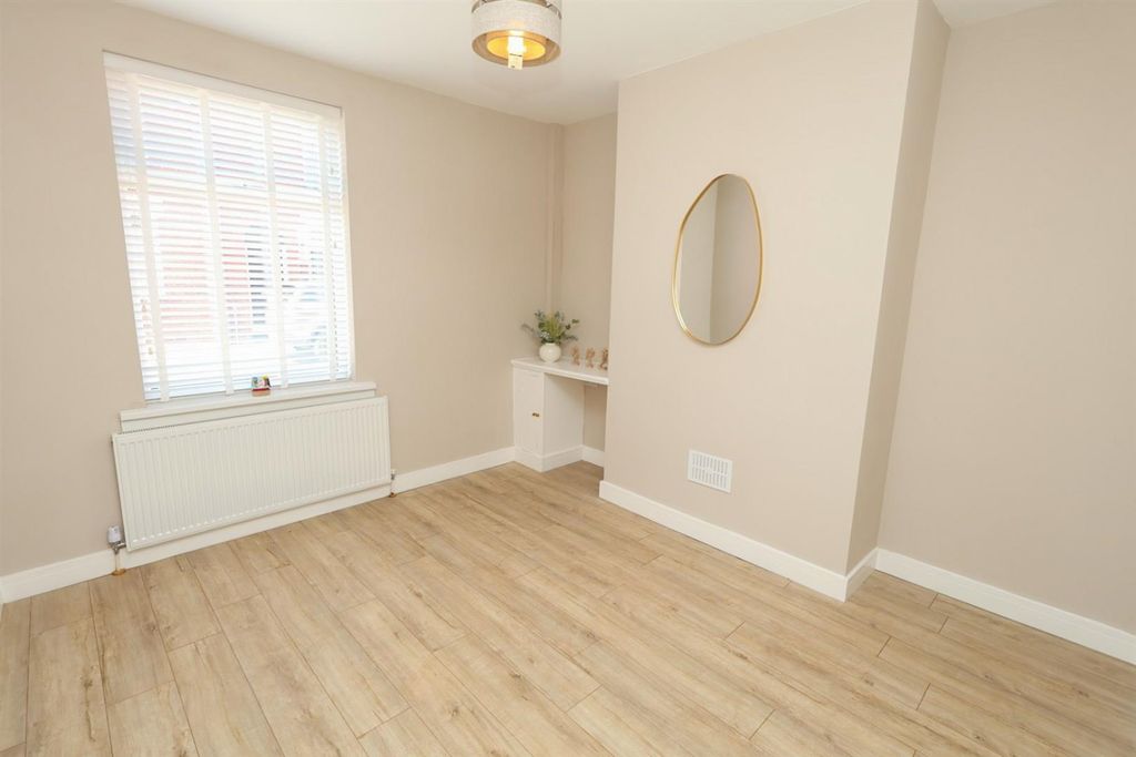 Property photo 2 of 14 16-2.Jpg