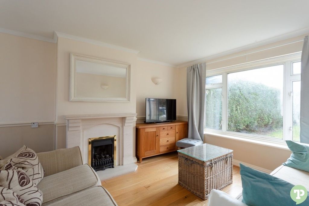 Property photo 2 of 11 Living Room Overlooking Front Garden