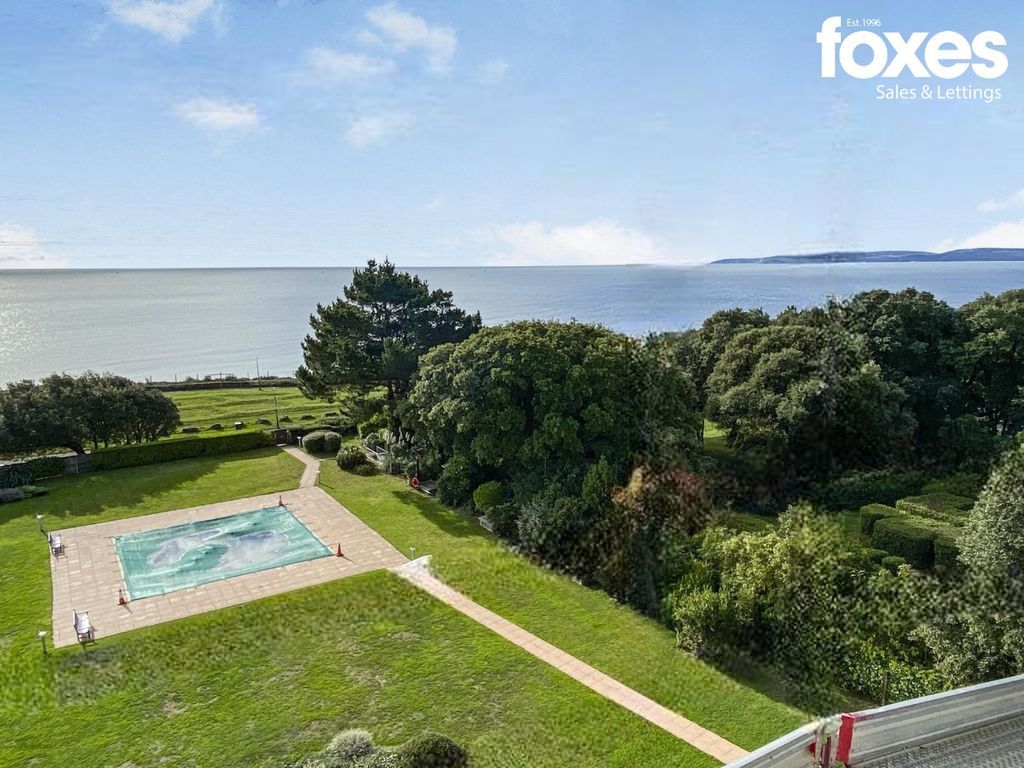 Property photo 2 of 24 4623072