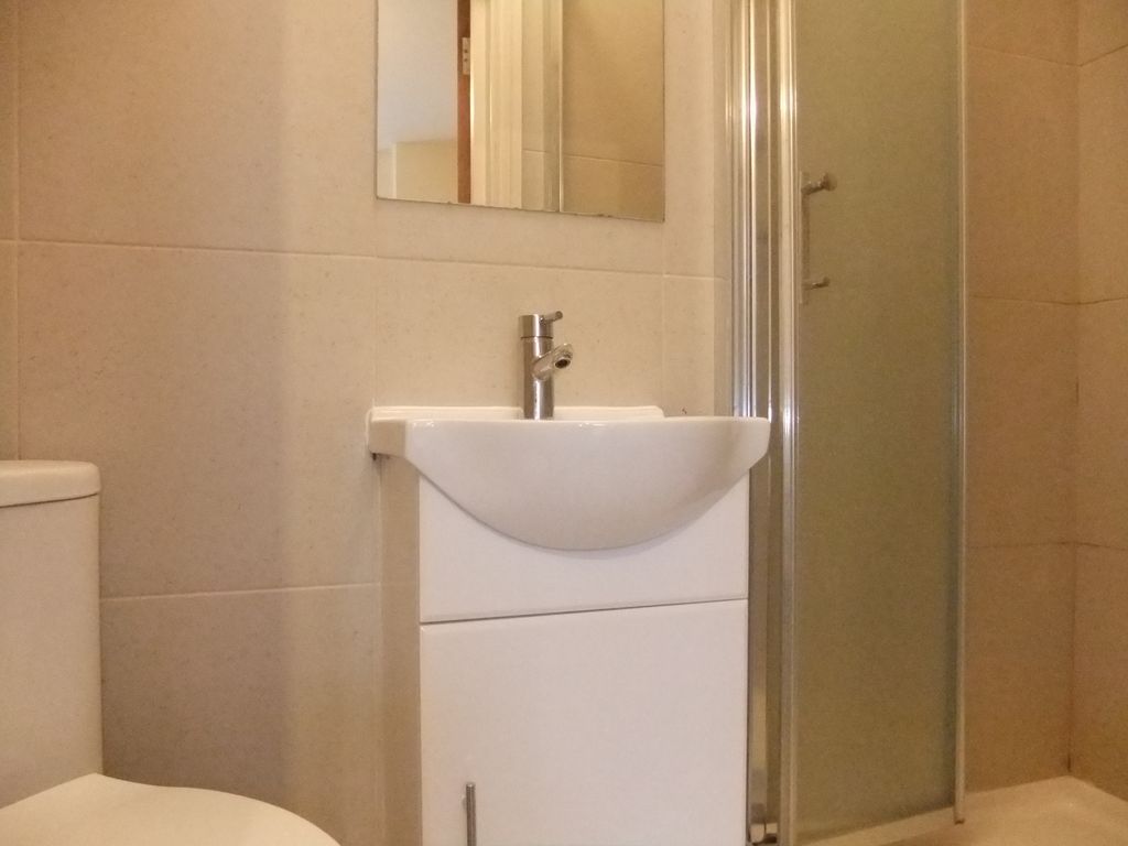 Property photo 3 of 3