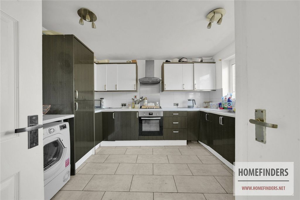 Property photo 3 of 14 Picture No. 02