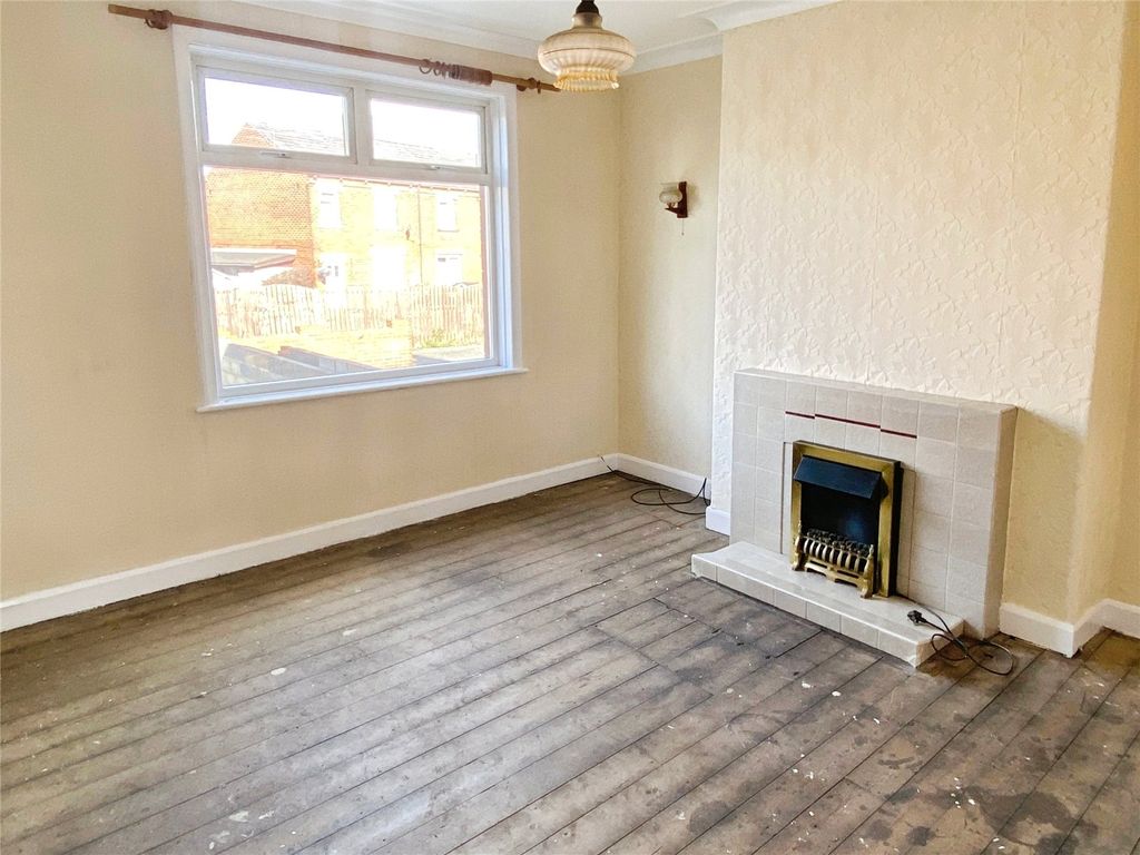 Property photo 2 of 9 Picture No. 03