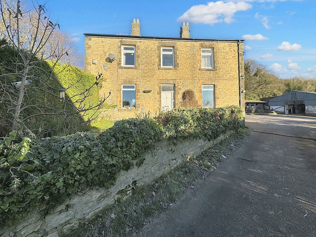 Property photo 1 of 39