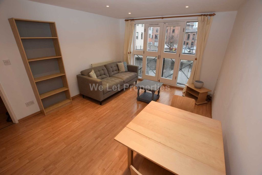 Property photo 2 of 12