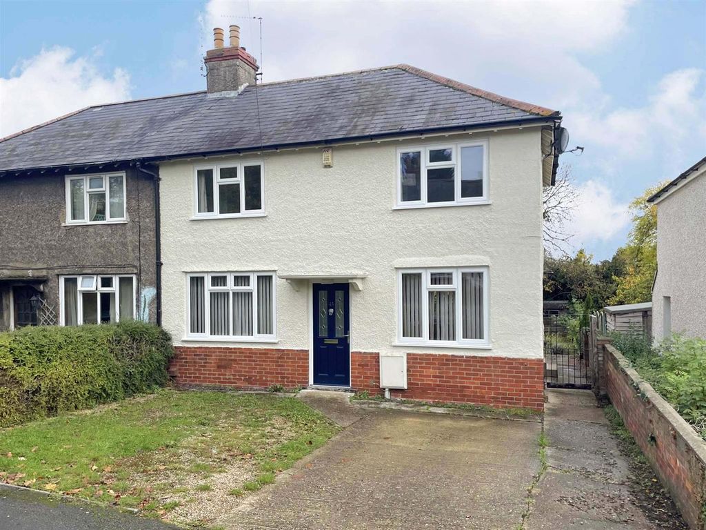 Property photo 1 of 10 Front