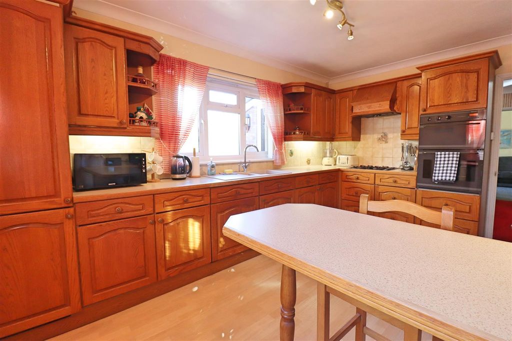 Property photo 3 of 24 Img_0564.Jpg