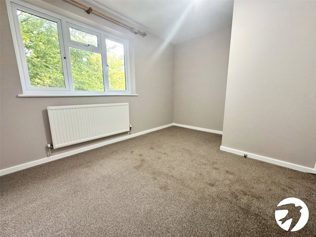 Property photo 3 of 8 Picture No. 05