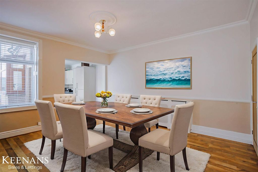 Property photo 1 of 34 Img_7714 - Dining Room - Standard - 7.Jpg