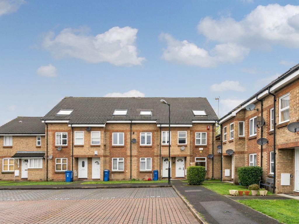 Property photo 1 of 2