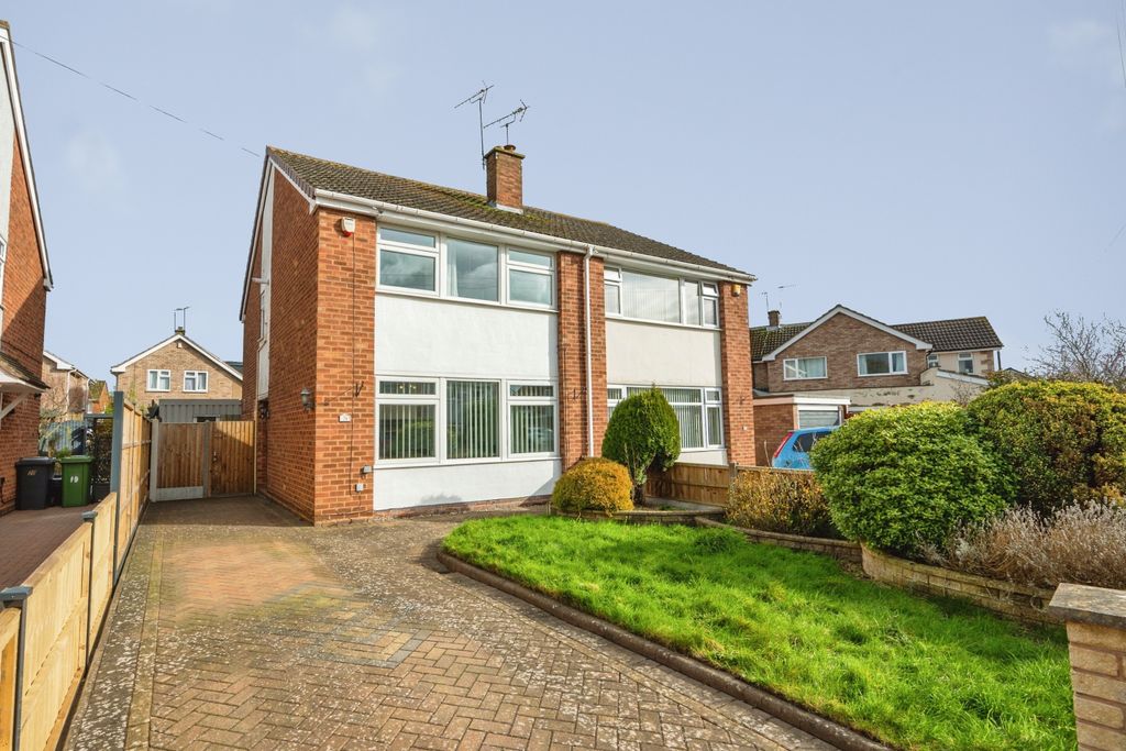 Property photo 1 of 15