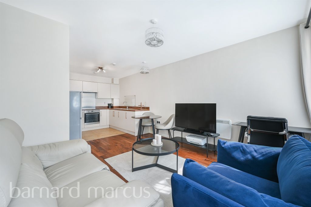 Property photo 2 of 12