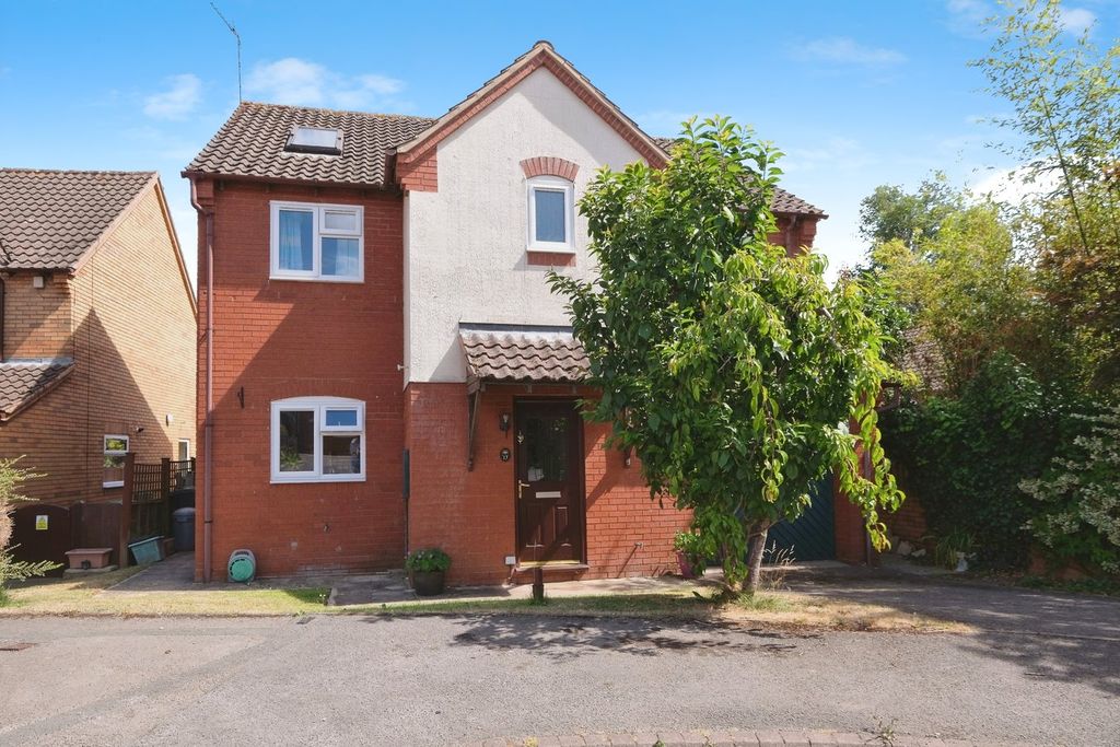 Property photo 1 of 20