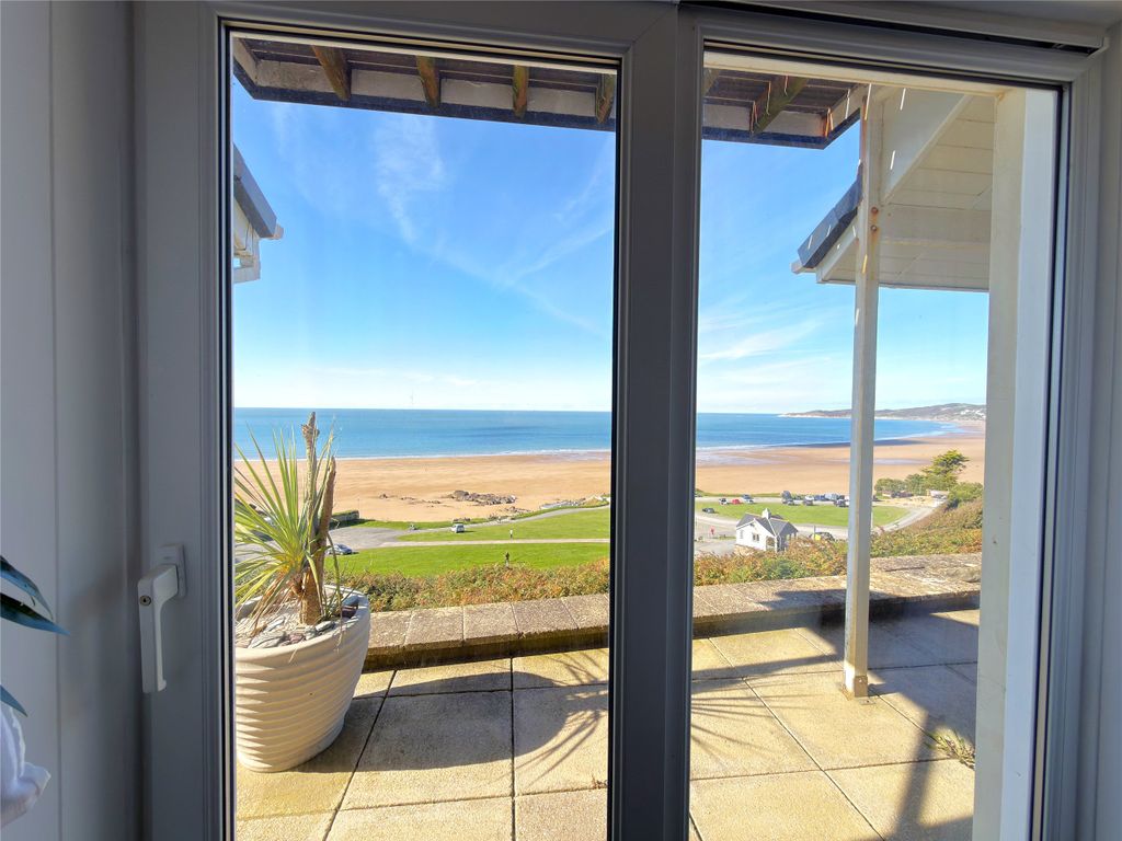 Property photo 1 of 20 Picture No. 01