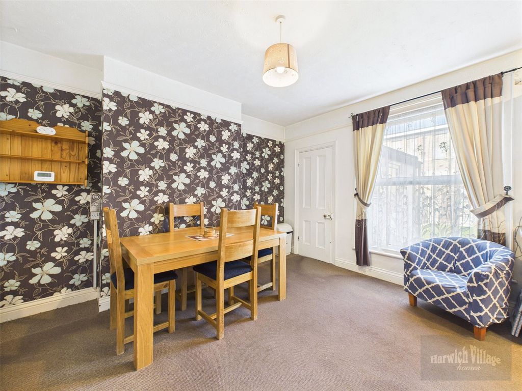 Property photo 3 of 12 Dining Area