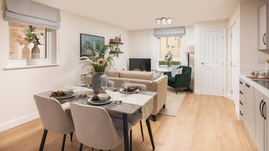 Property photo 2 of 9