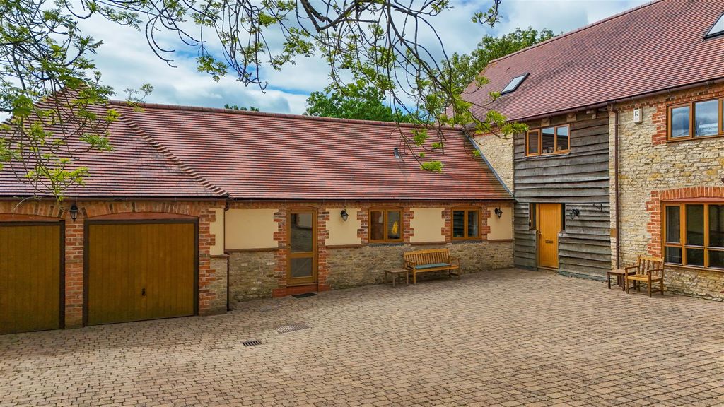 Additional image 28 of 6 bed detached house for saleRoade Hill, Ashton, Northampton NN7