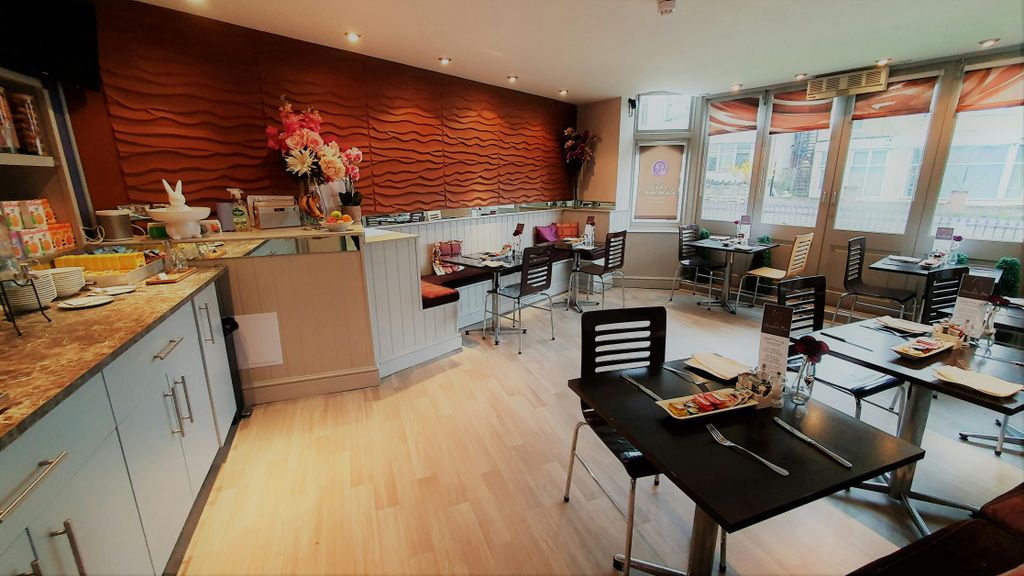 Property photo 2 of 11 Image 2