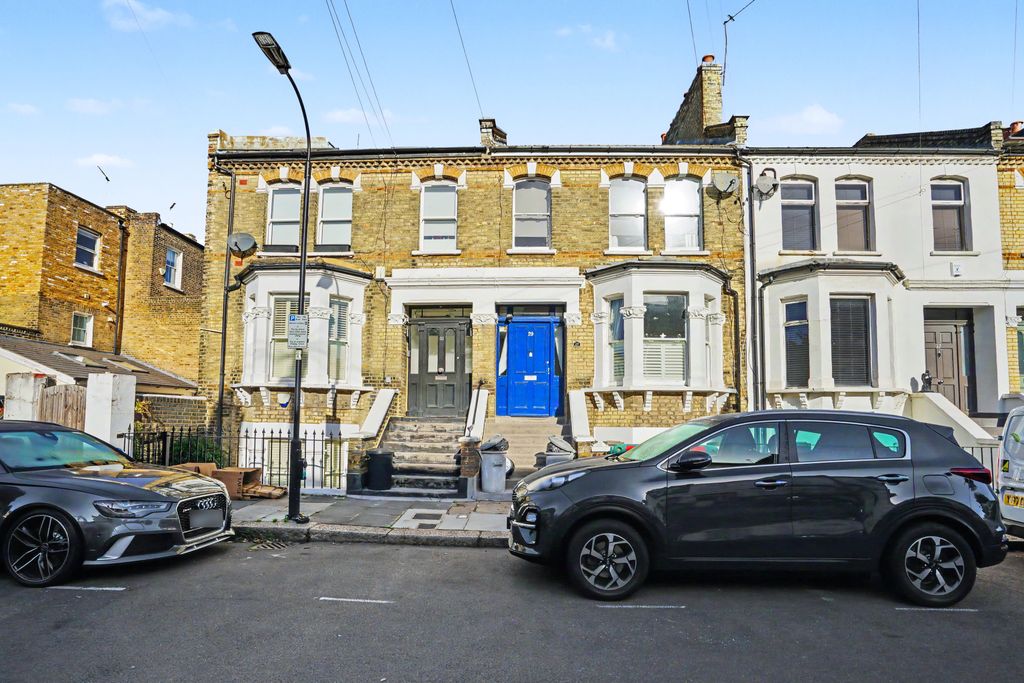 Property photo 1 of 14 29A Parkville Road, London, Sw6 7Da