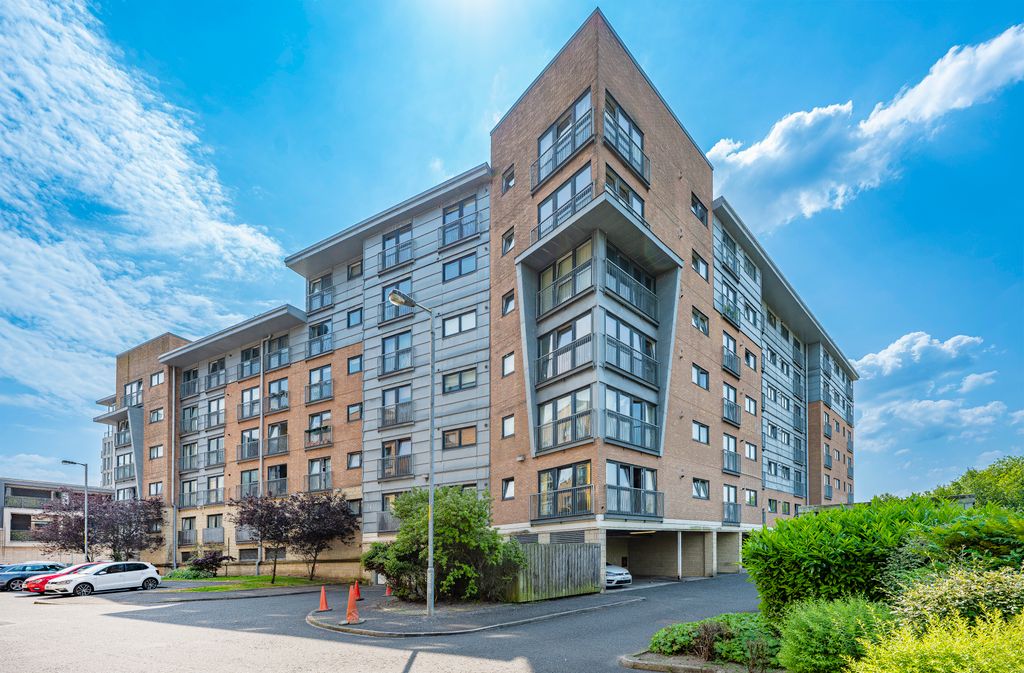 Property photo 1 of 29