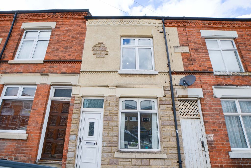 Property photo 1 of 13