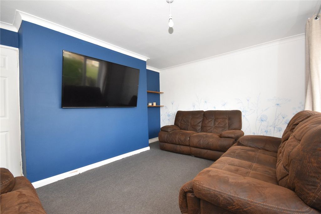 Property photo 2 of 16 Picture No. 16