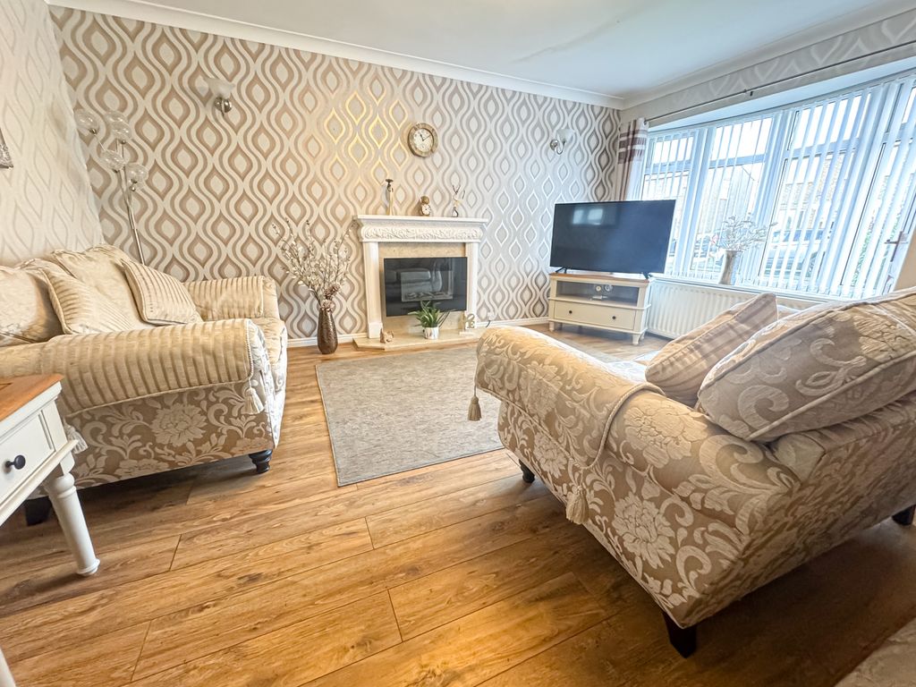 Property photo 3 of 23 Sunstar Marton Ewemove-15