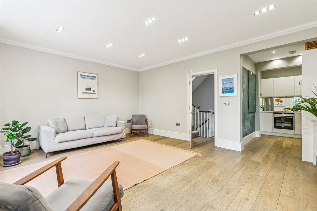 Property photo 1 of 17 Reception Room