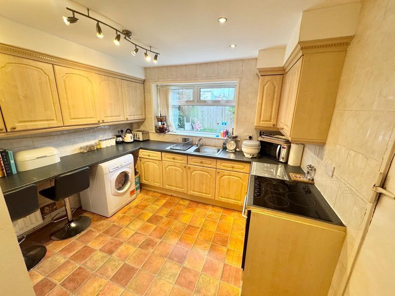 Property photo 3 of 15 Photo 2