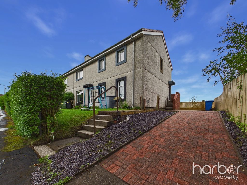 Property photo 1 of 17 5211841
