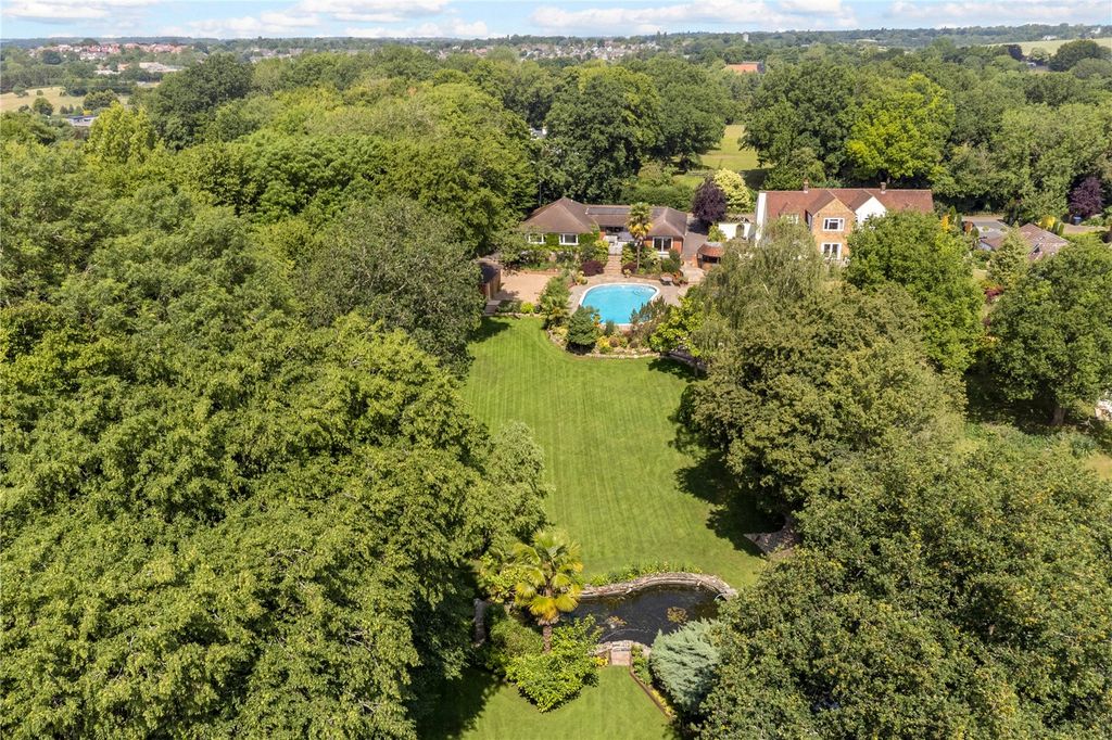 Property photo 1 of 29 Aerial